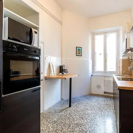 Luxury 170 Mq La Belle Epoque Apartment Genoa